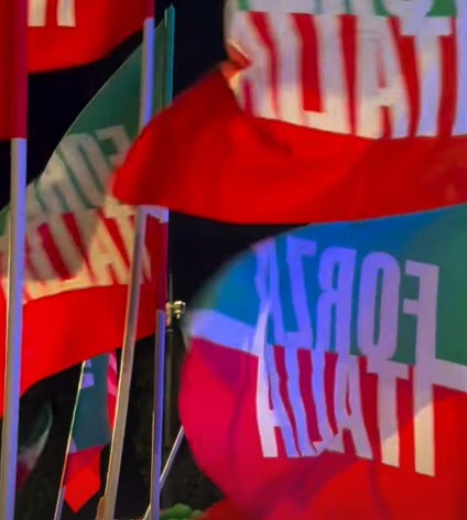Festa di Forza Italia: Piazza Duomo si accende con “Adesso Reggio” Festa di Forza Italia: Piazza Duomo si accende con “Adesso Reggio”