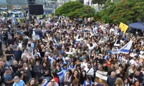 liberazione degli ostaggi il giorno della speranza tra gaza e israele