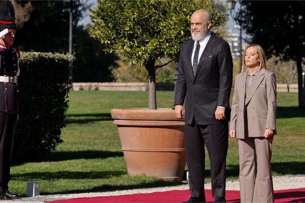 Roma, Edi Rama: “Albania entro il 2027 vuole entrare nell’UE” Roma, Edi Rama: “Albania entro il 2027 vuole entrare nell’UE”