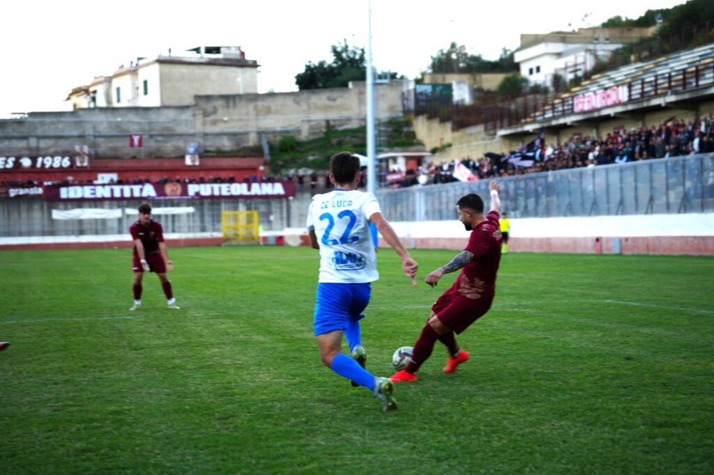 Portici puteolana